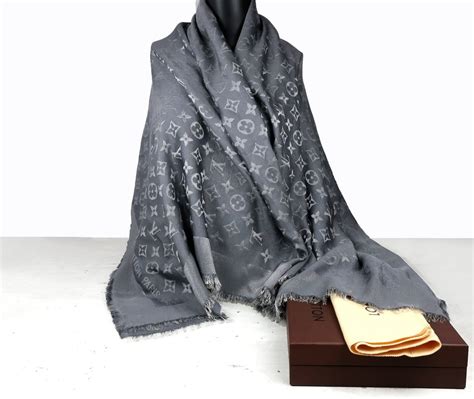 sjaal louis vuitton aliexpress|Louis Vuitton shawls.